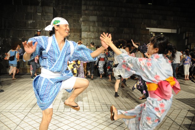 コンドルズと踊る!横浜大盆ダンス2015