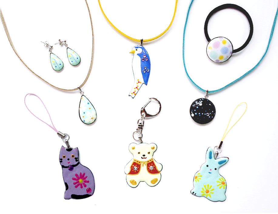 NEW七宝アートでカラフルアクセサリー作り