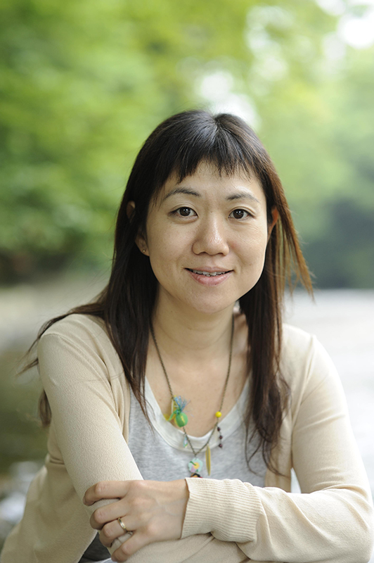 朗読と対談「交換朗読 - 物語の贈りもの」