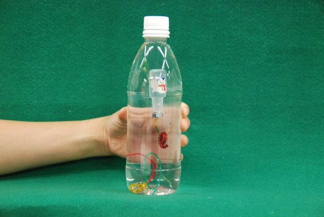 おとなの工作教室「力のはたらき-浮力や揚力を実験してみよう-」