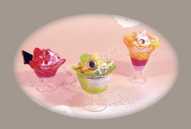 初夏の工房体験メニュー スイーツデコ・ストラップ作り