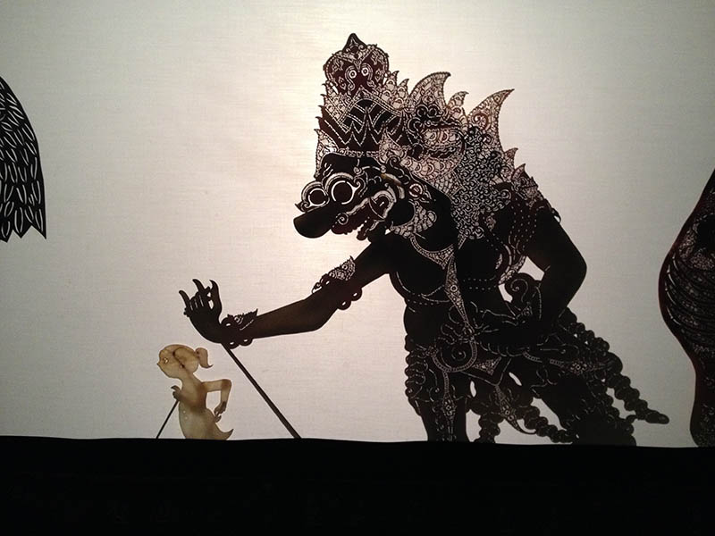 親子で楽しむワークショップ2015 《世界の伝統芸能》ワヤン人形作りと影絵芝居の世界を体験しよう!