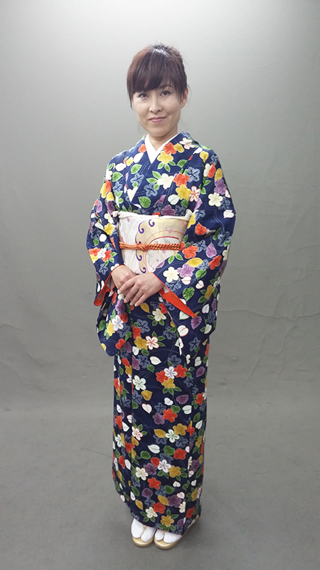 和装ねり歩き