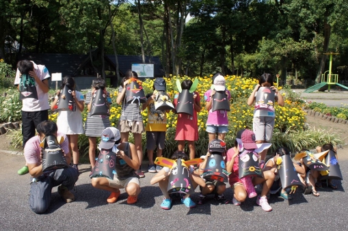 ENJOY ZOU-NO-HANA 2013 -象の鼻の遊び方-展 こもれびを食べるどうぶつになろう!