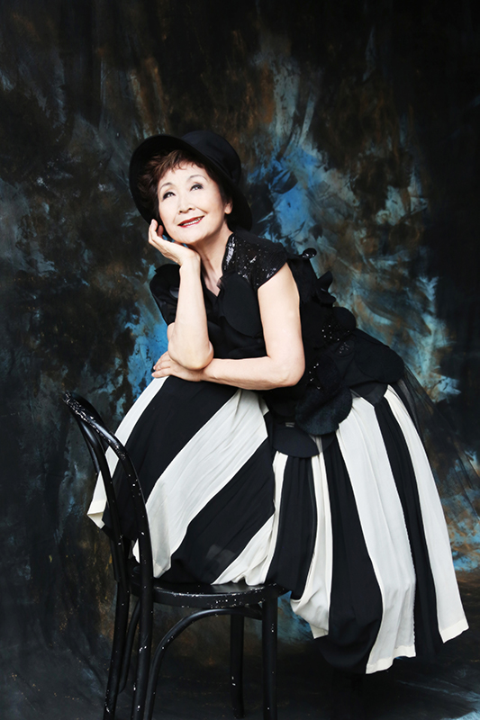 加藤登紀子 50周年記念 百万本のバラコンサート with ラトビア・リエパーヤ交響楽団