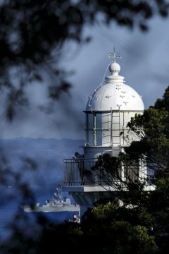 A prefectural park with "Kannonzaki Lighthouse" and historic sites registered as Japan Heritage