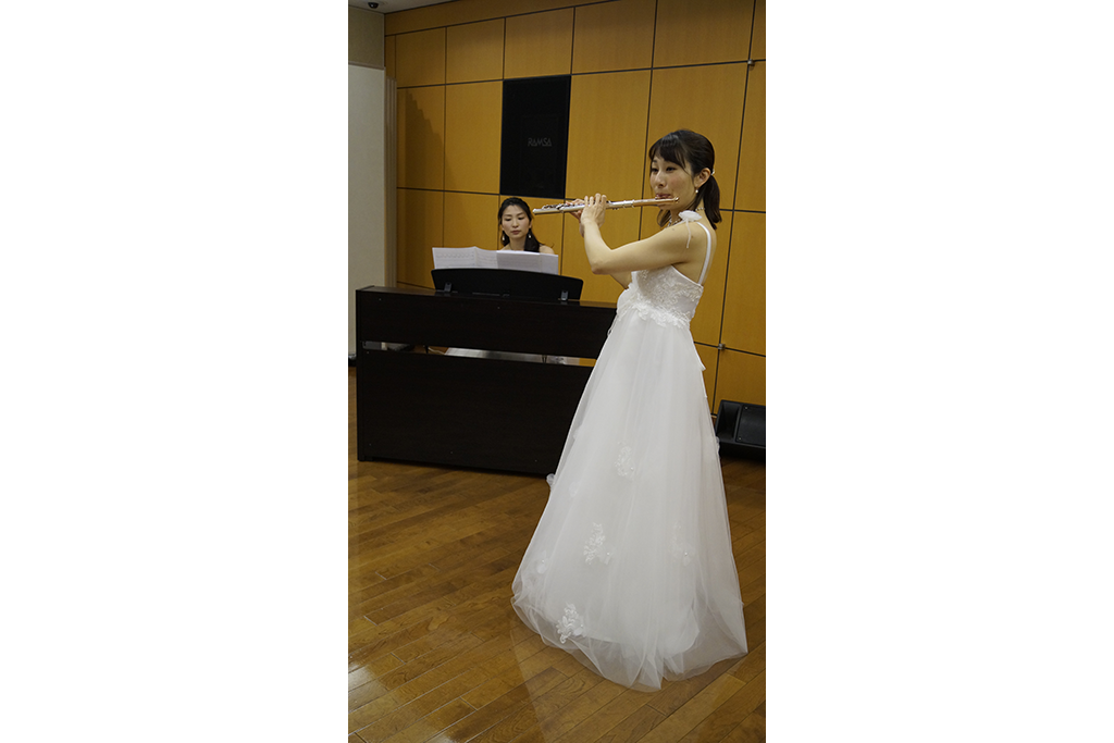 日本郵船歴史博物館で開かれる、月に1度の生演奏コンサートへ♪