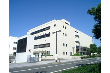 平塚市中央公民館