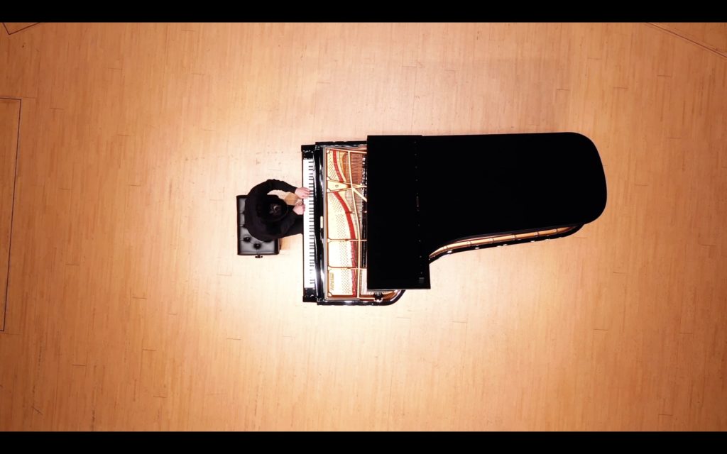 【d】 横浜WEBステージ