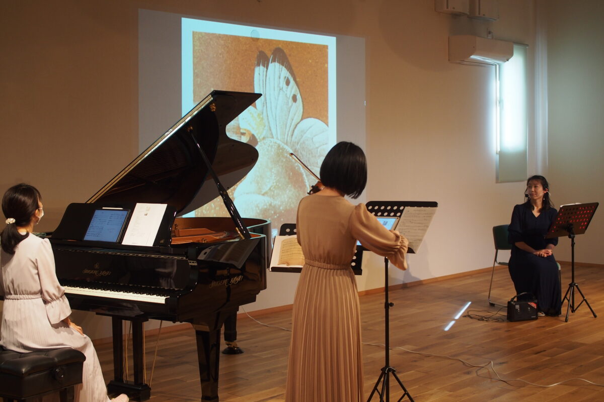 0歳からようこそ!大人も楽しい生演奏とうたとおはなしのコンサート