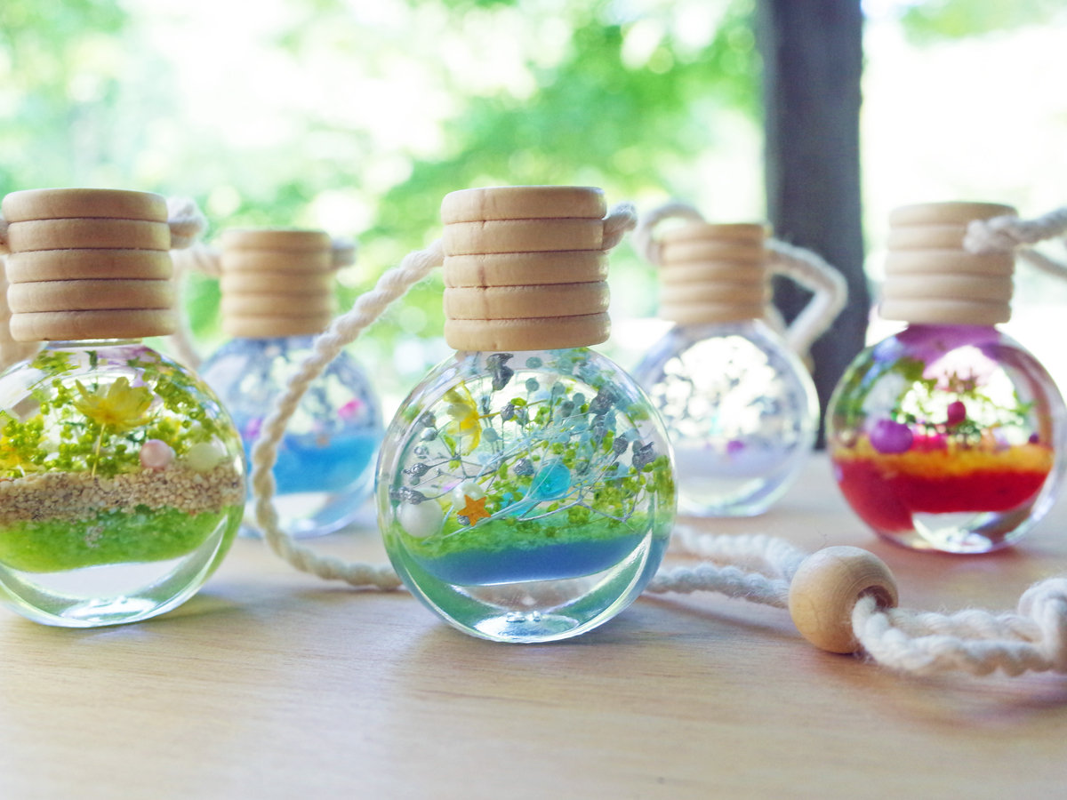 用小瓶子表達美麗的海洋世界 讓我們製作 植物標本館 Magcul