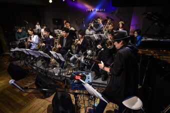 年齢、性別、障がいなどあらゆる条件を超えて、みんなで一緒に音楽を楽しむことを目的としたコンサート