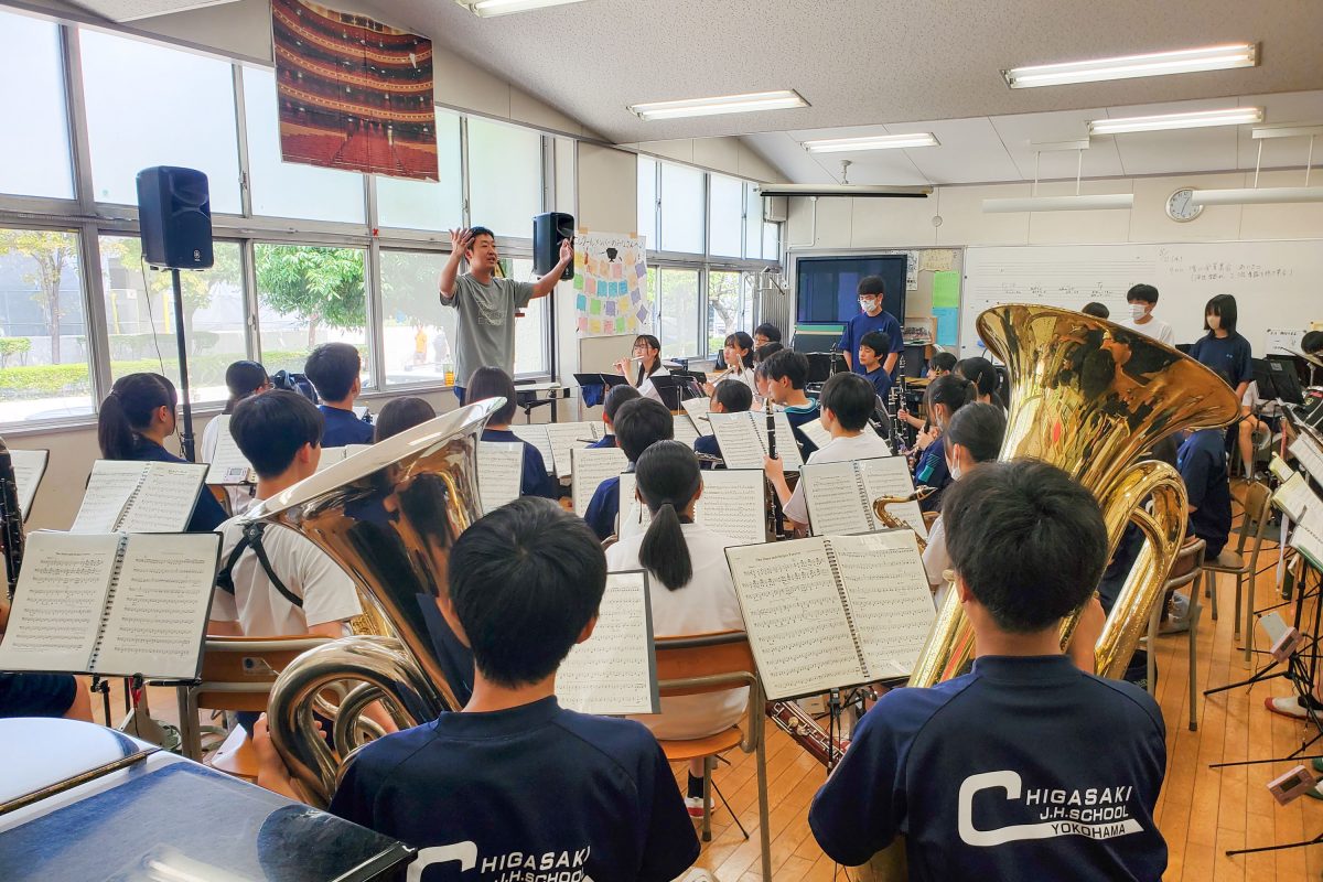 神奈川フィルハーモニー管弦楽団が茅ケ崎中学校でワークショップを開催