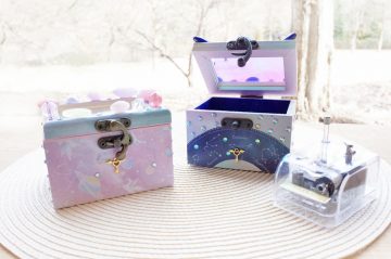 Make a "Music Box Jewelry Box"!