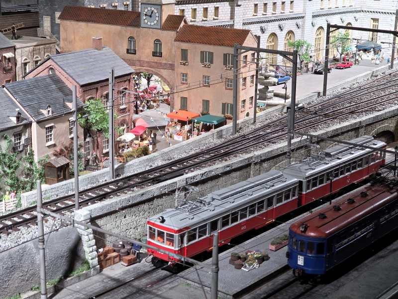 【アートの魔法07】原鉄道模型博物館 精緻な作りとリアルな走行音を味わう